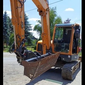 foto 8t koparka guma Hyundai Robex 80
